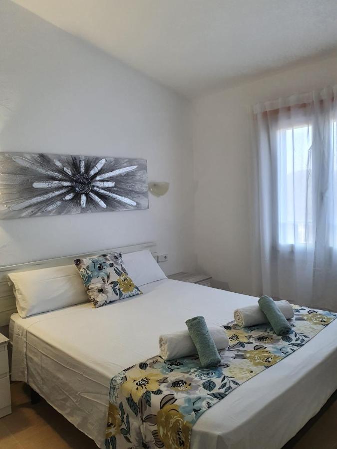 Garbi & Xaloc Apartamentos Cala Galdana  Exterior photo